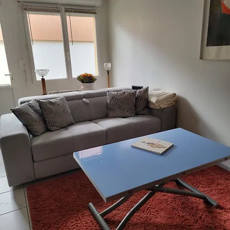 Maison De Renovee Avec Terrasse Et Parking