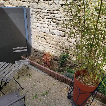 Maison De Renovee Avec Terrasse Et Parking *